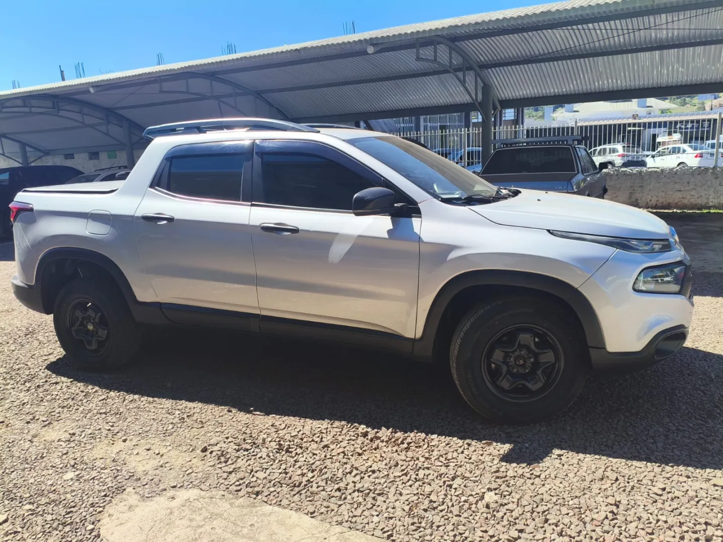 FIAT TORO FREEDOM - ANO 2016/2017