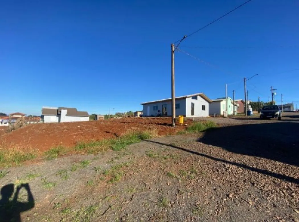 Terreno Urbano à Venda - Condomínio Madalozzo, Trindade do Sul/RS