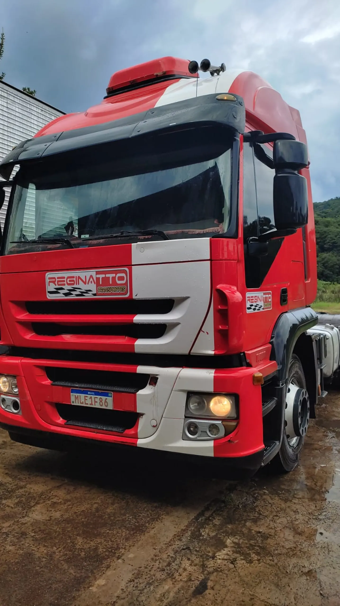 IVECO/STRALIS 600S44T VERMELHO , 2013/2014