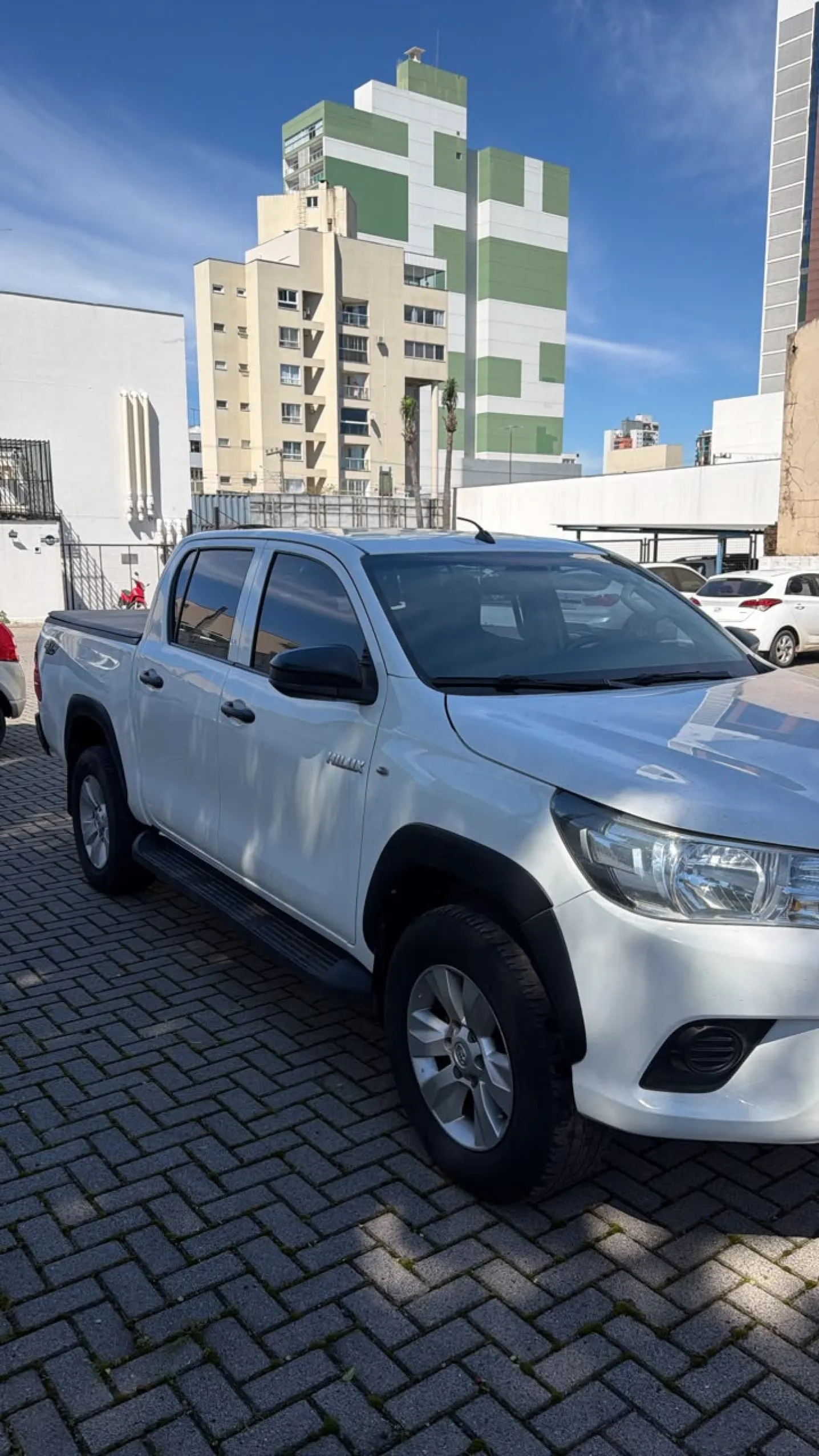 Toyota Hilux CDL0DM4HD à Venda