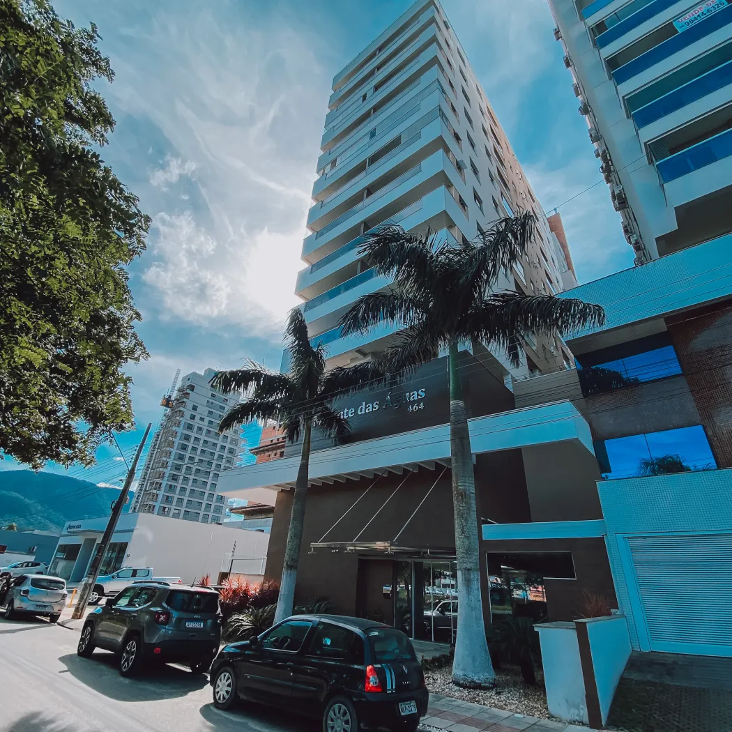 APARTAMENTO EM PALHOÇA/SC - COM 113,73 M²